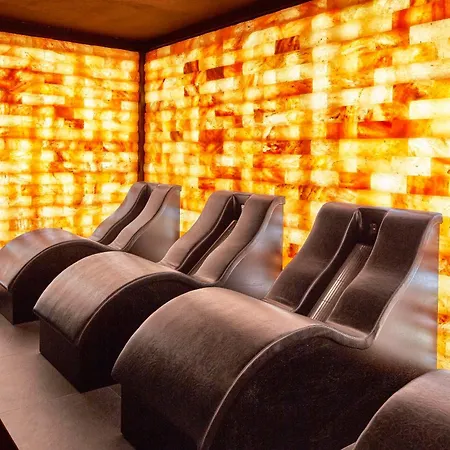 Preidlhof Luxury Dolce 5* נטורנו
